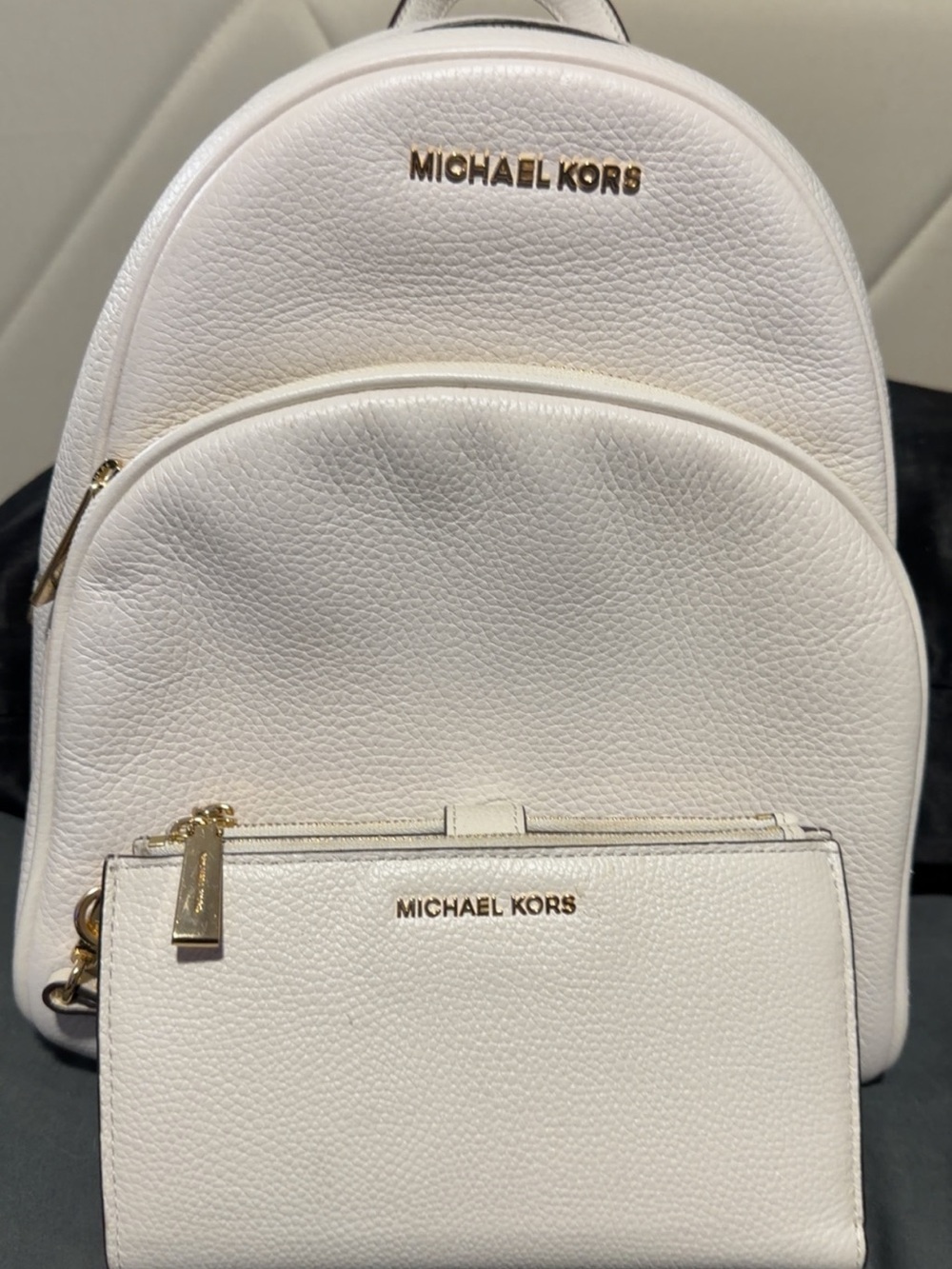 MICHAEL KORS White Pebbled Leather Backpack with Wristlet Wallet